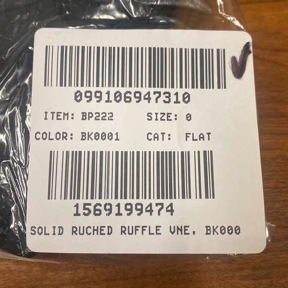 J Crew Ruffle V-neck ruched one-piece swimsuit
Item BP222 - Picture 6 of 6